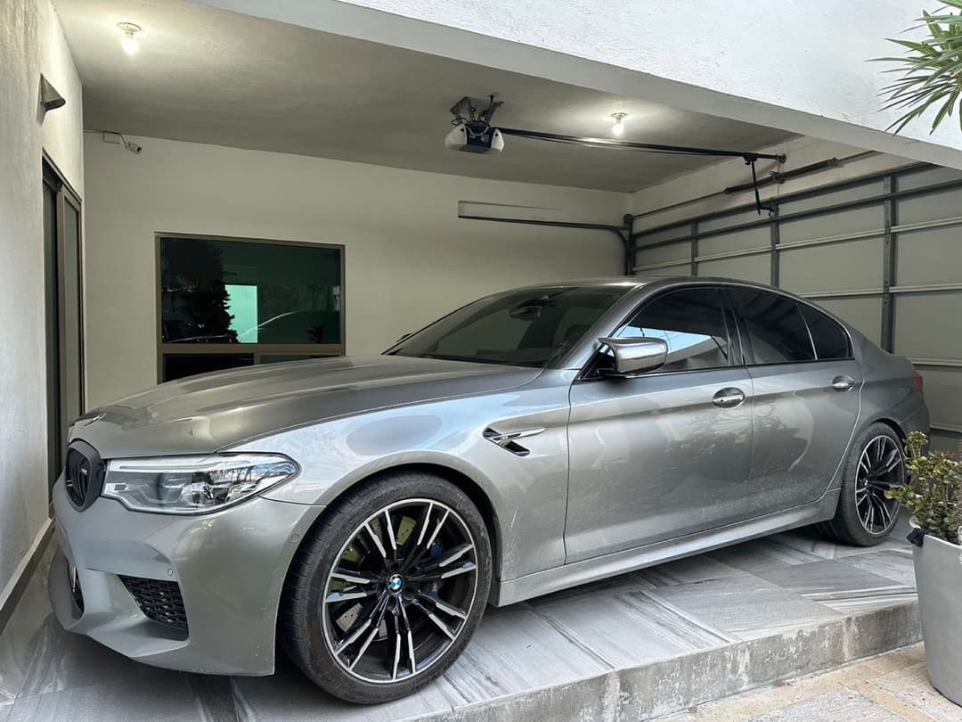 BMW M5