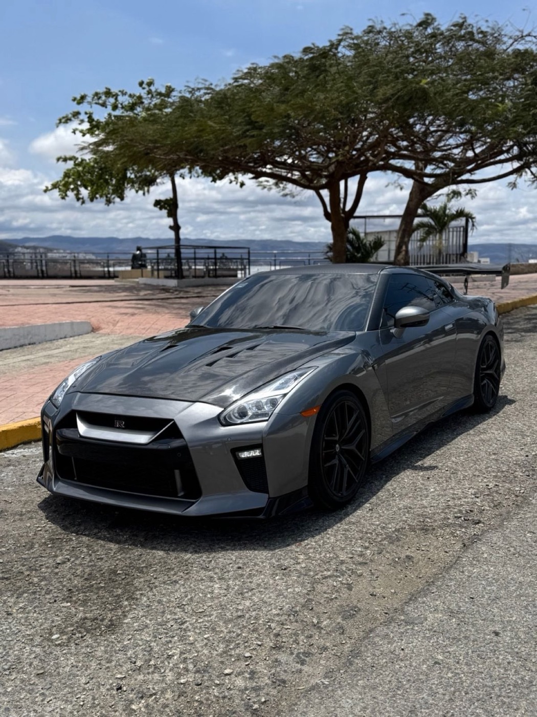 Nissan GT-R Premium 2017 - 2