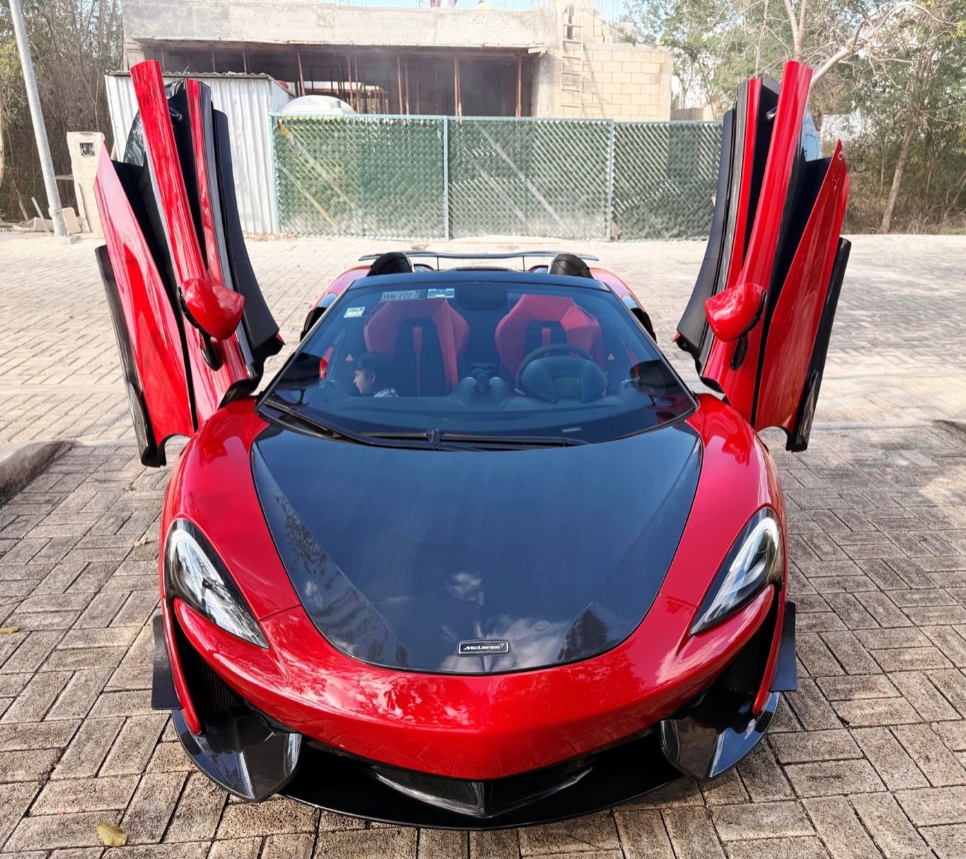 McLaren 570S Spider 2018 - 3