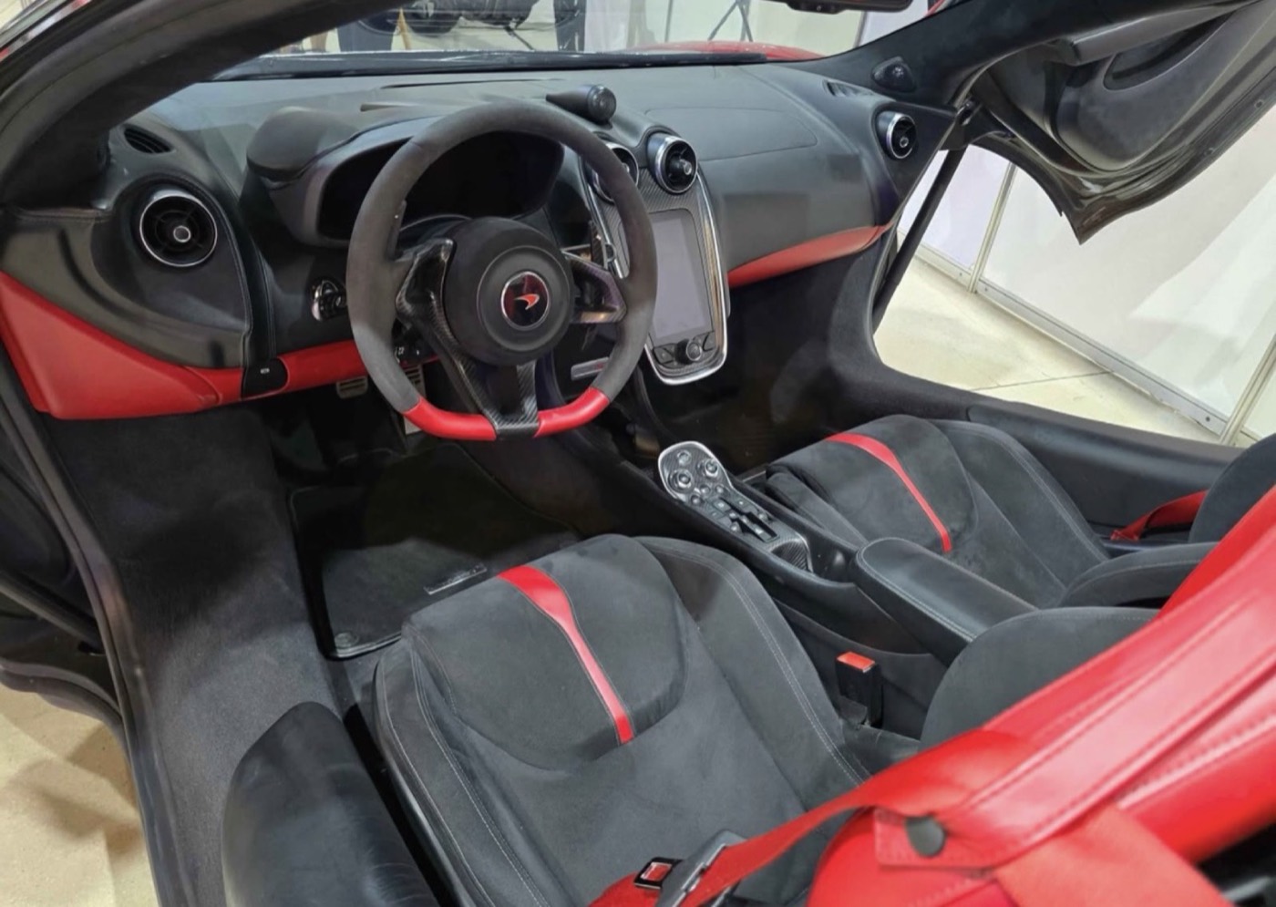 McLaren 570S Spider 2018 - 18
