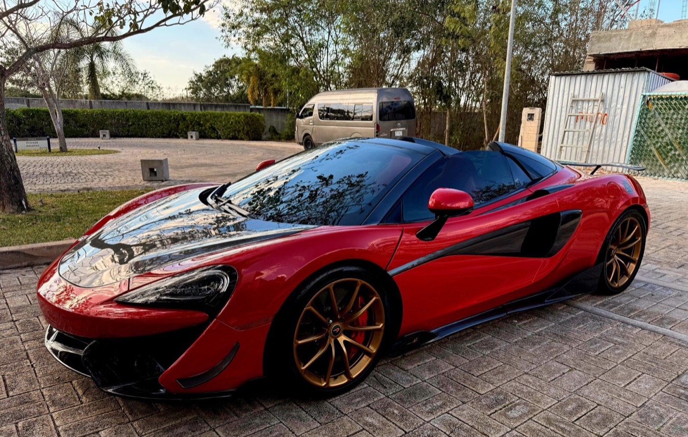 McLaren 570S Spider 2018 - 23