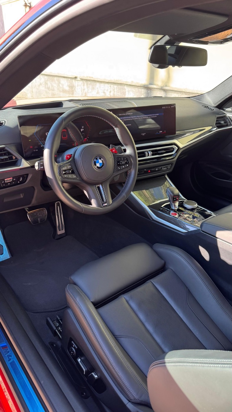 BMW M4 Competition 2024 - 4