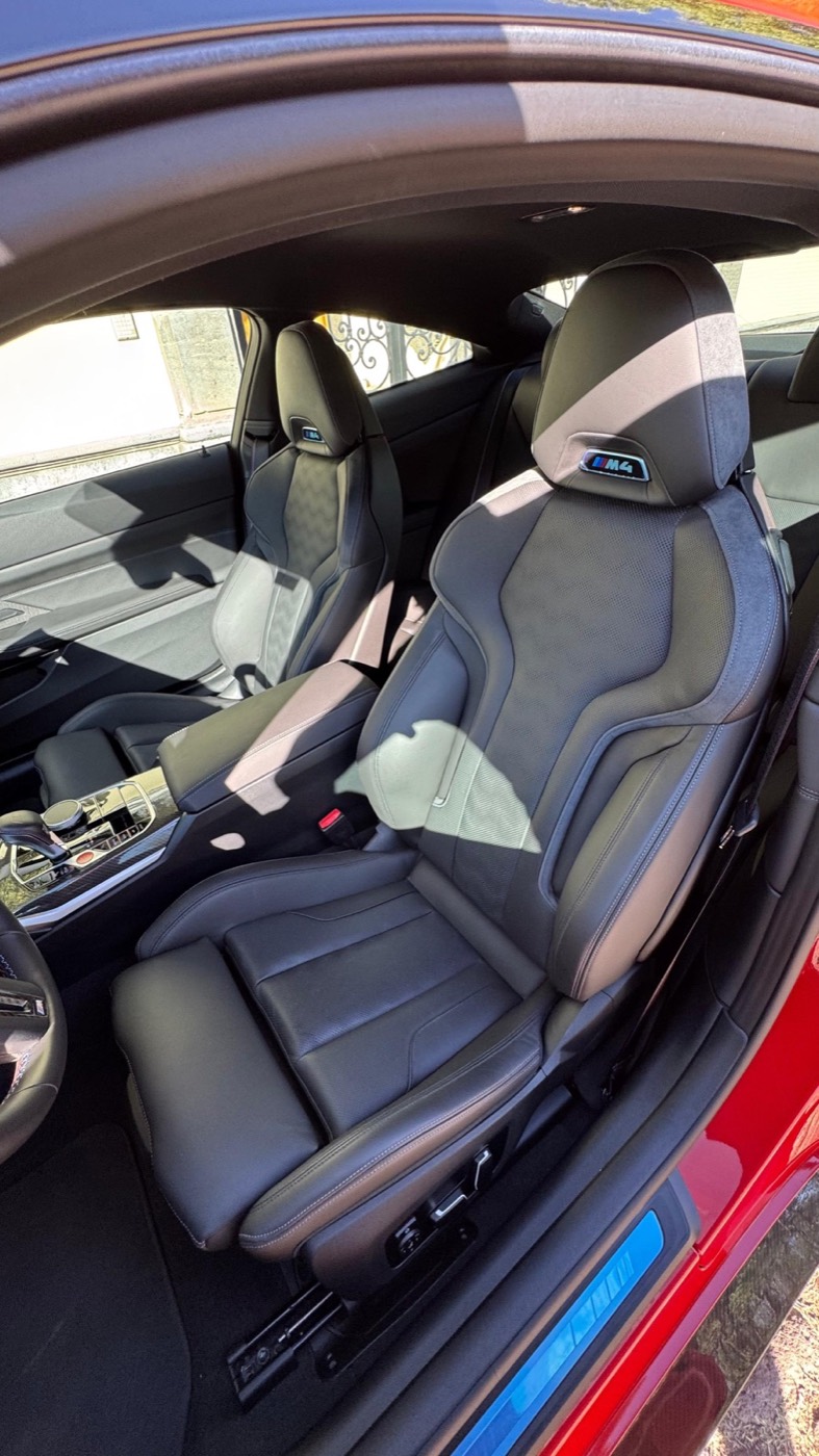 BMW M4 Competition 2024 - 6