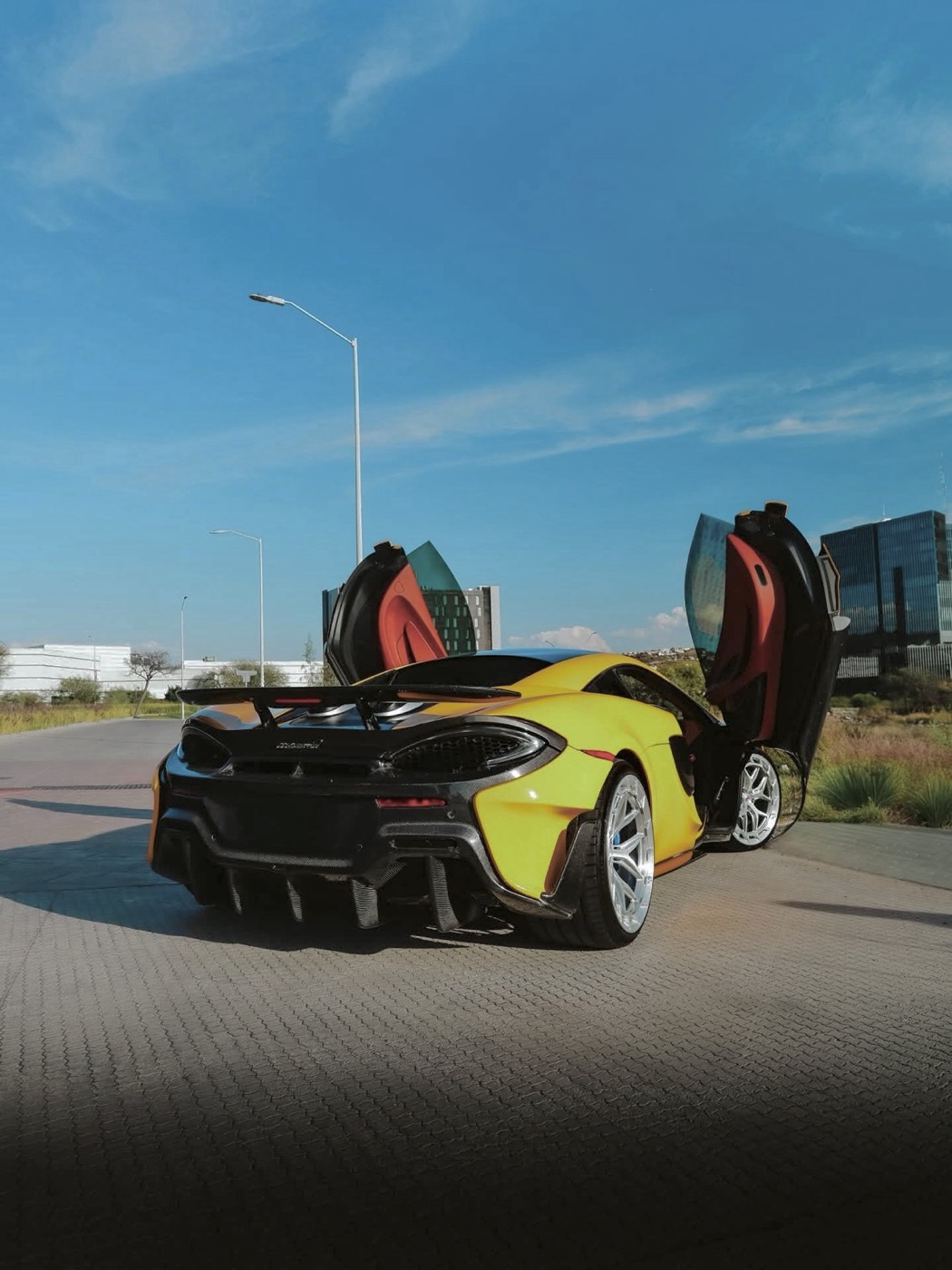 McLaren 570S Kit 600LT Carbon 2016