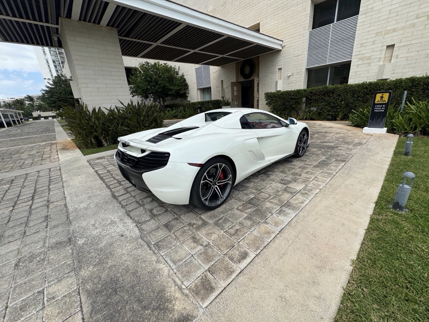 McLaren 650S Spider 2016 - 4