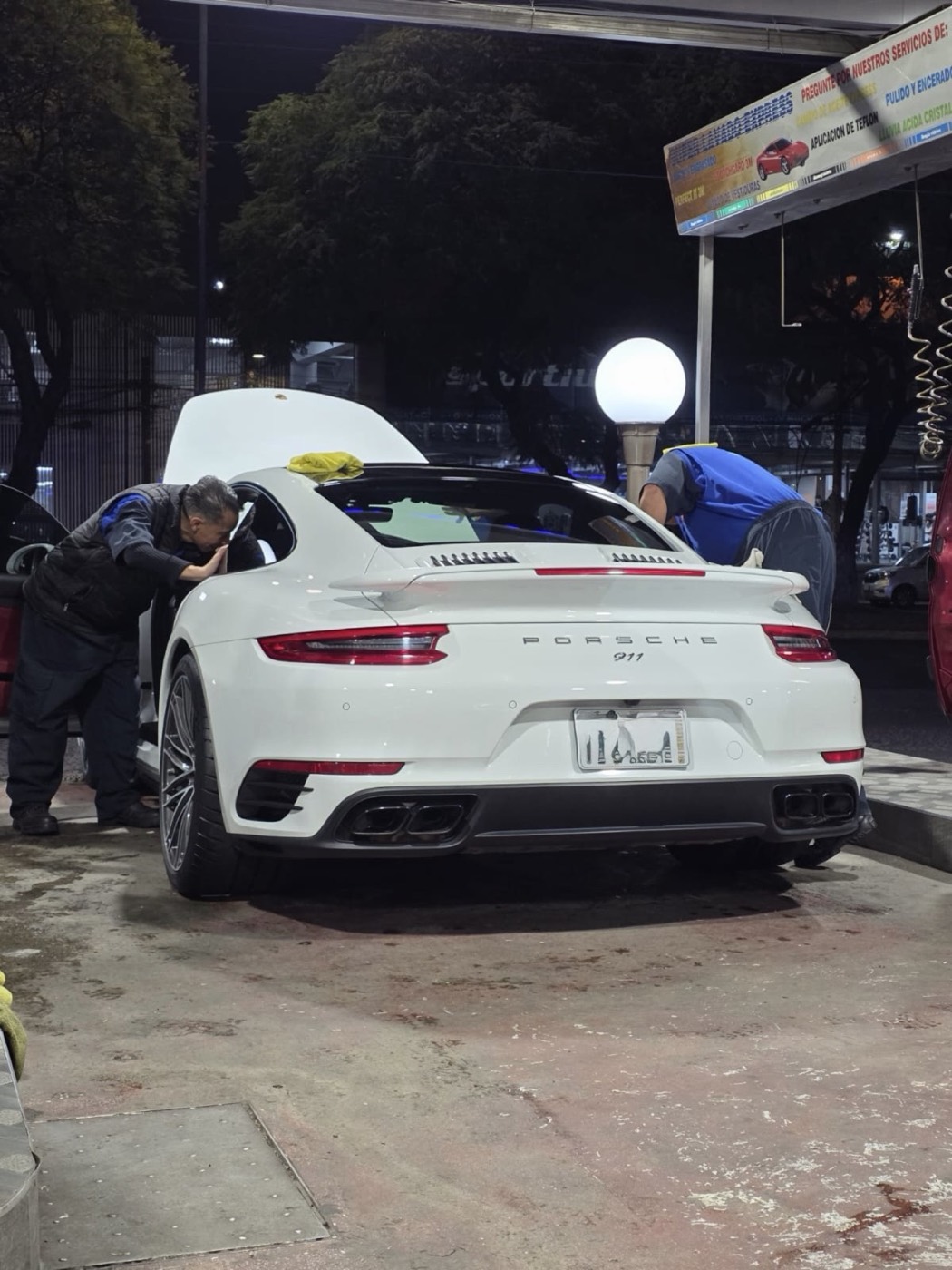 Porsche 911 Turbo S 2019 - 6