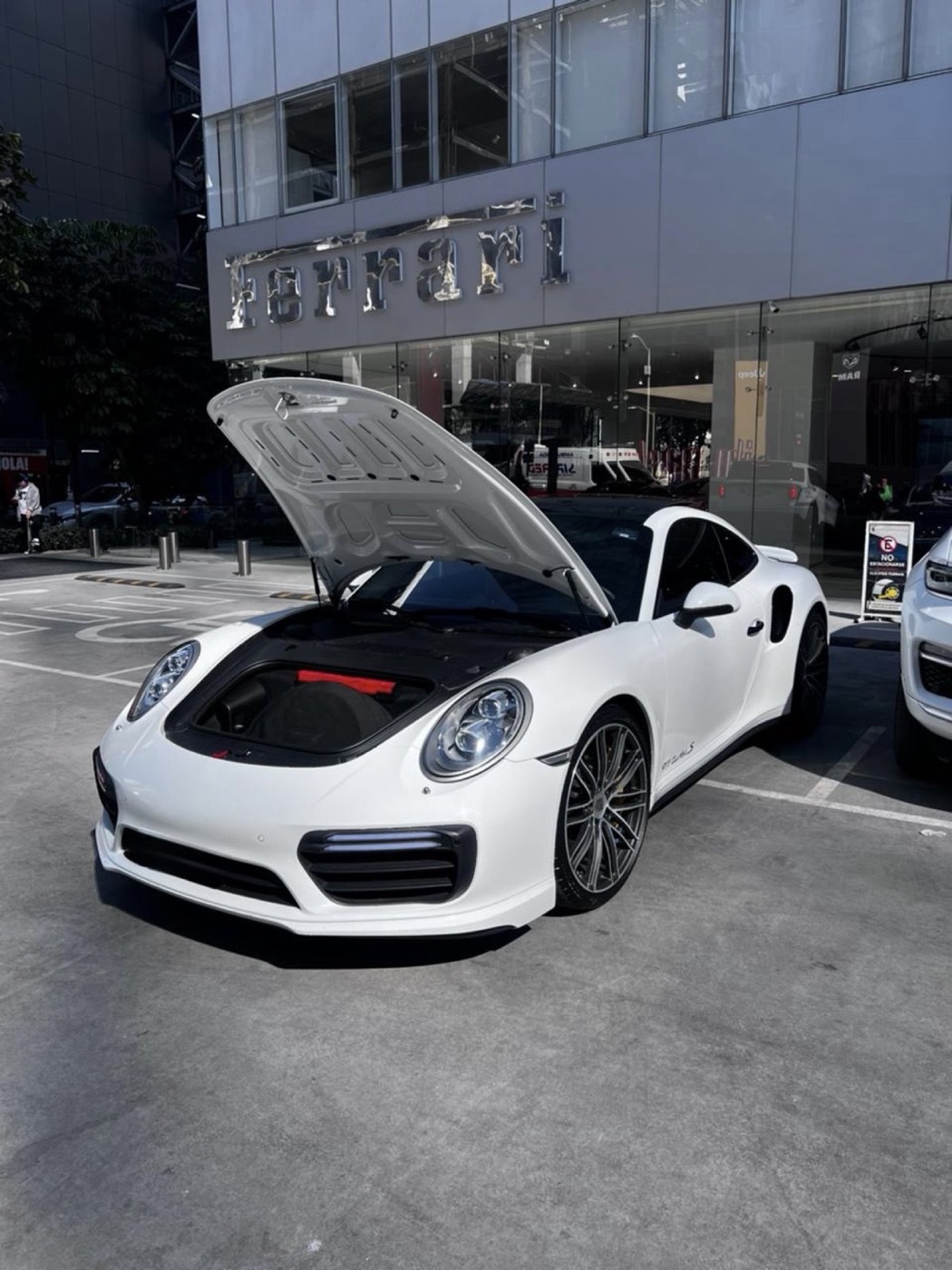 Porsche 911 Turbo S 2019 - 7