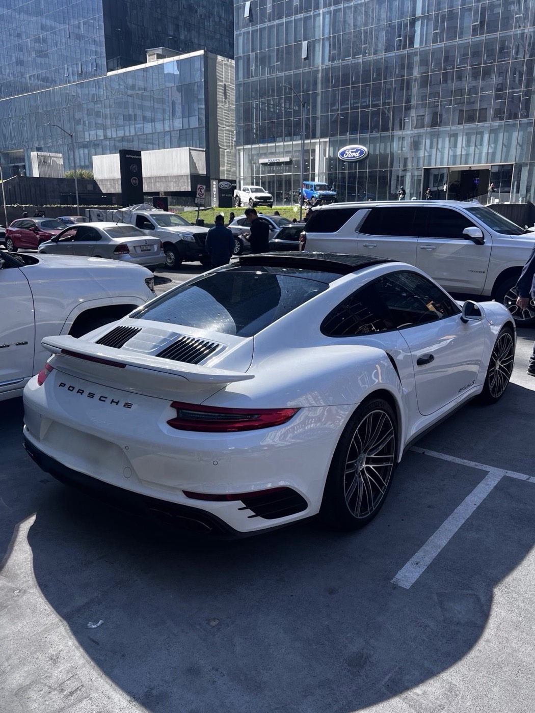 Porsche 911 Turbo S 2019 - 25