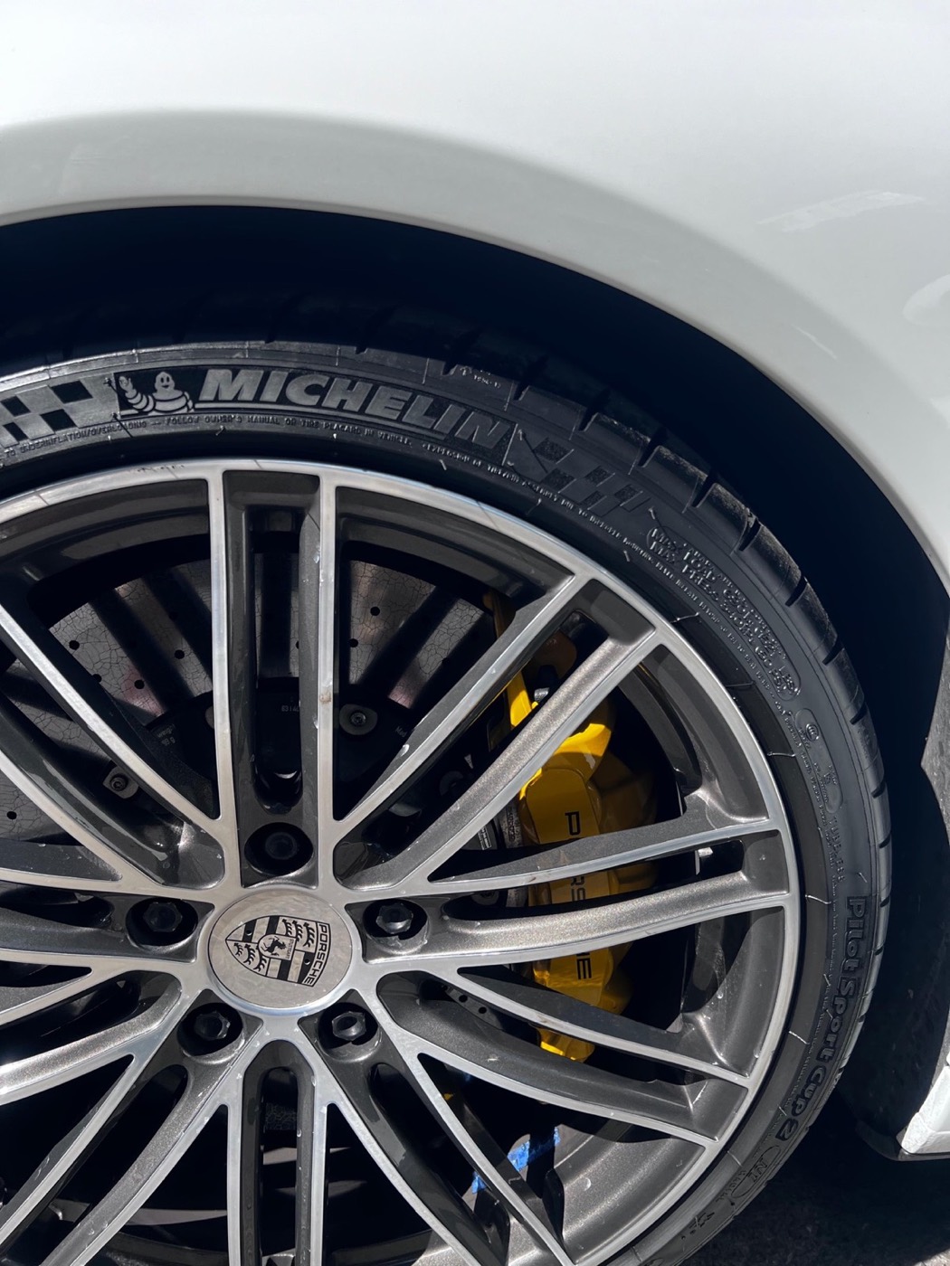 Porsche 911 Turbo S 2019 - 27
