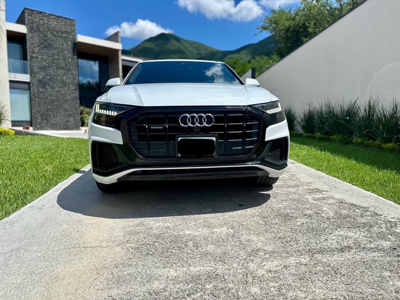 Audi Q8 S-Line 2022 - 2