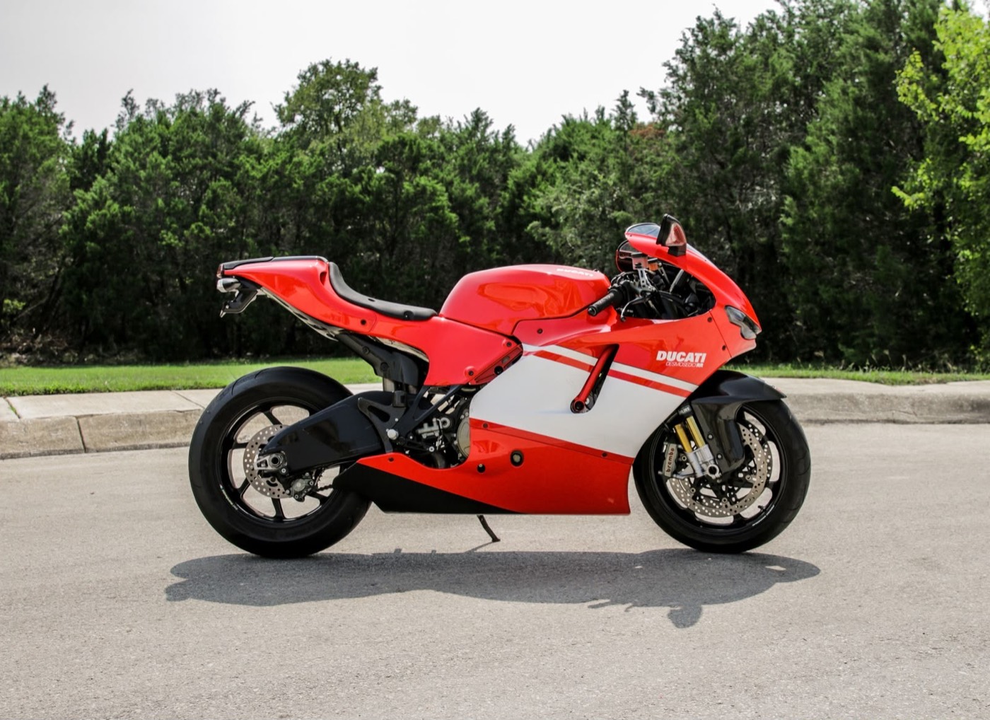 Ducati Desmosedici RR (1/3 en México) 2008 - 7