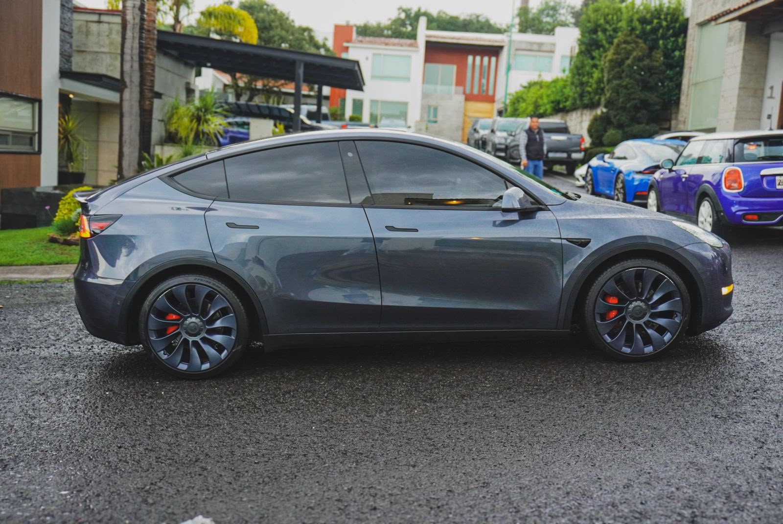 Tesla Model Y 2020 - 6