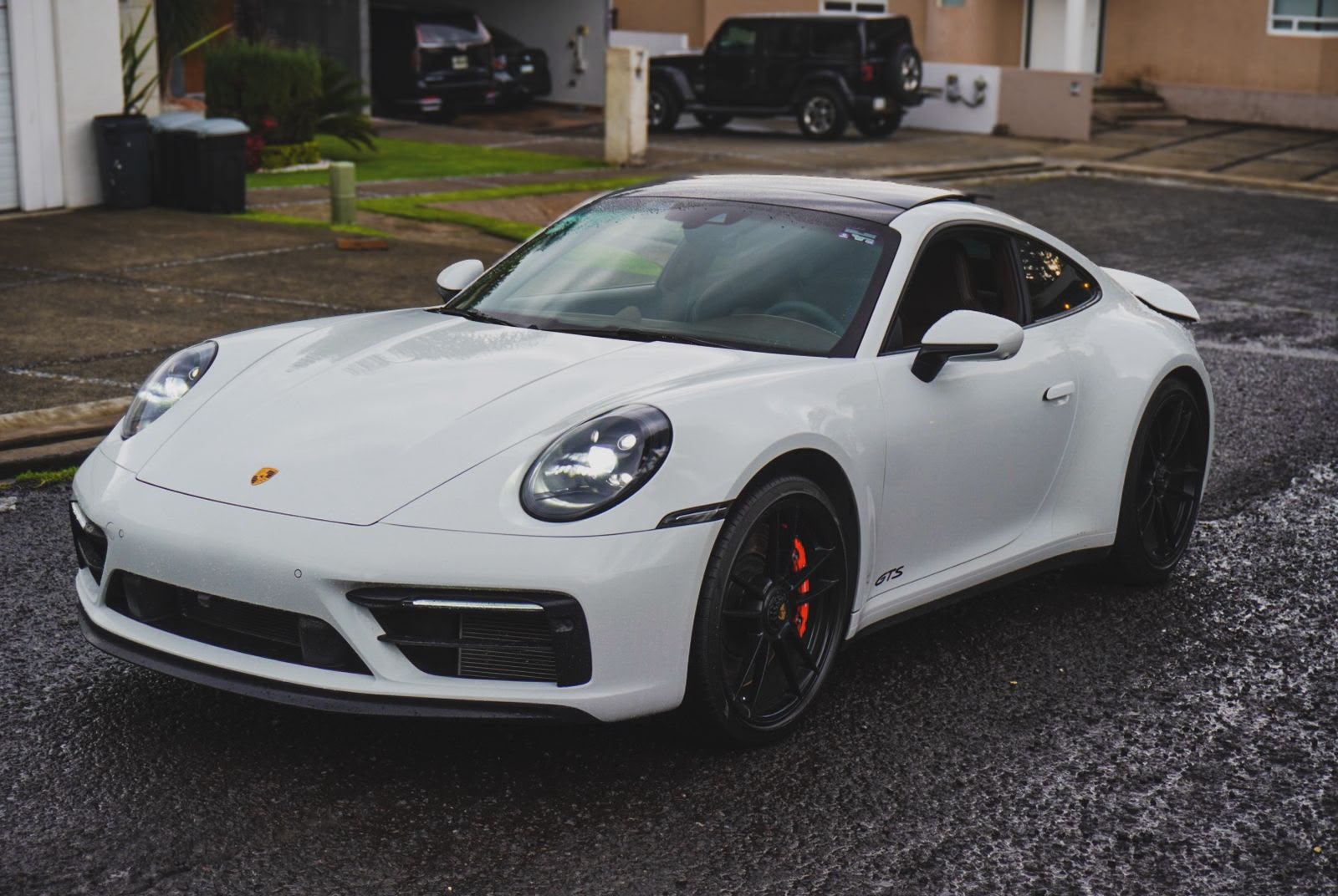 Porsche 911 Carrera GTS 2024