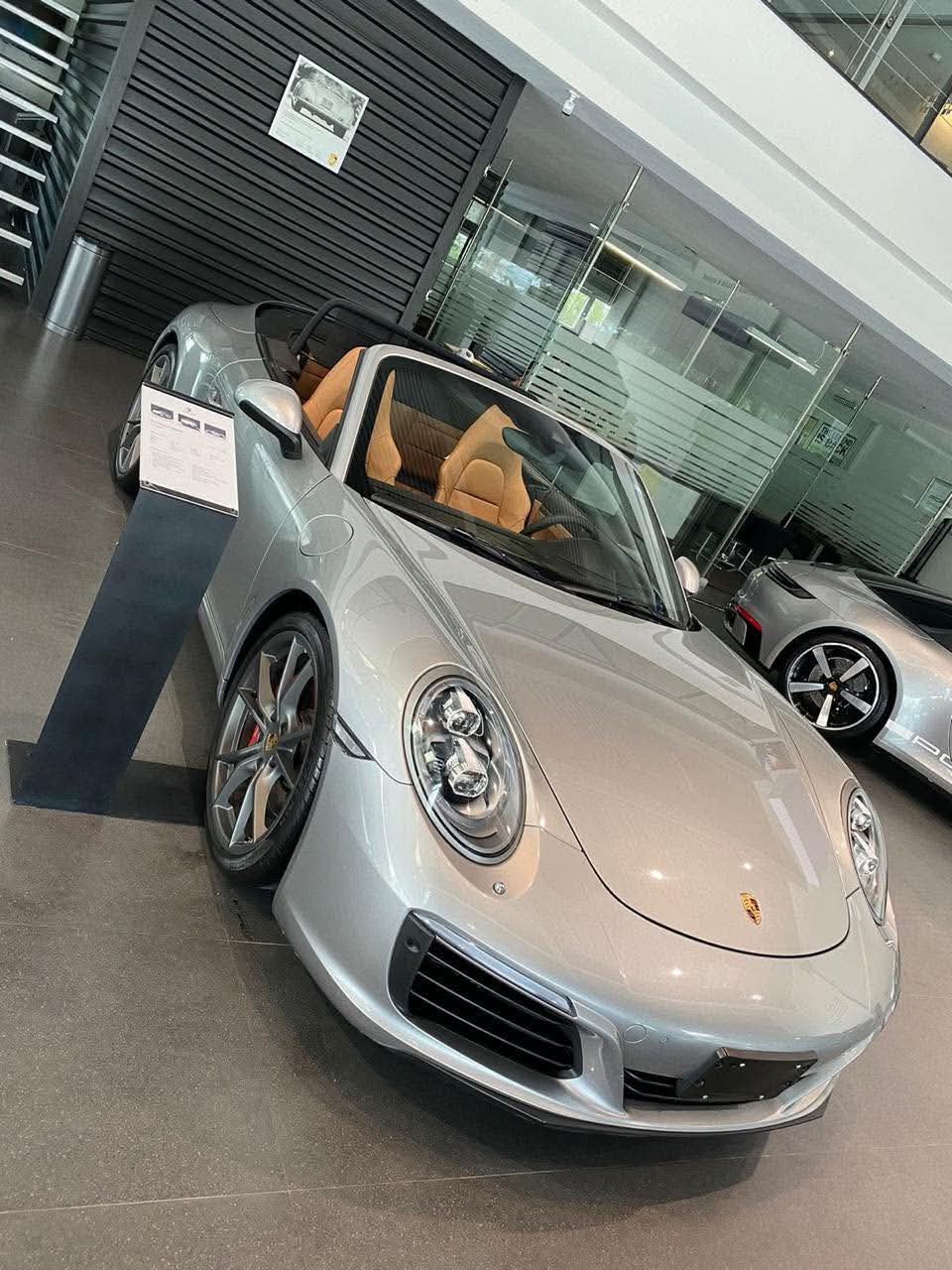 Porsche 911 Carrera S Cabriolet (991.2) 2017 - 10